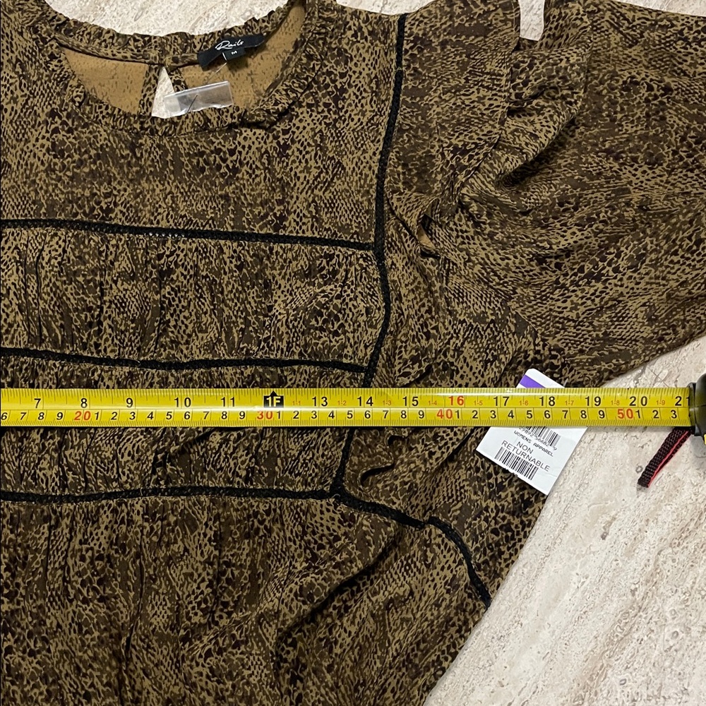RAILS Faren Sepia Python Smocked Waist Ruffle Detail , long Sleeves Sz M - Picture 7 of 16